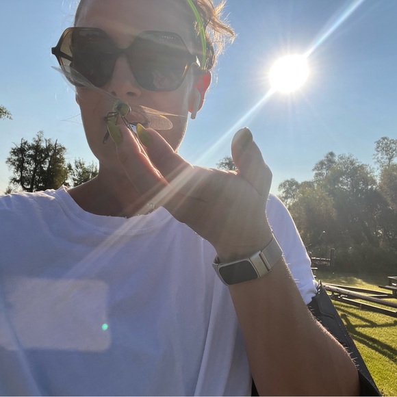 Meet your Posher, Megan - Picture 2 of 6